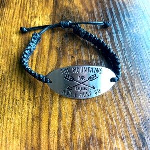 The mountains are calling wrap, braided bracelet Outdoors adventure silver black